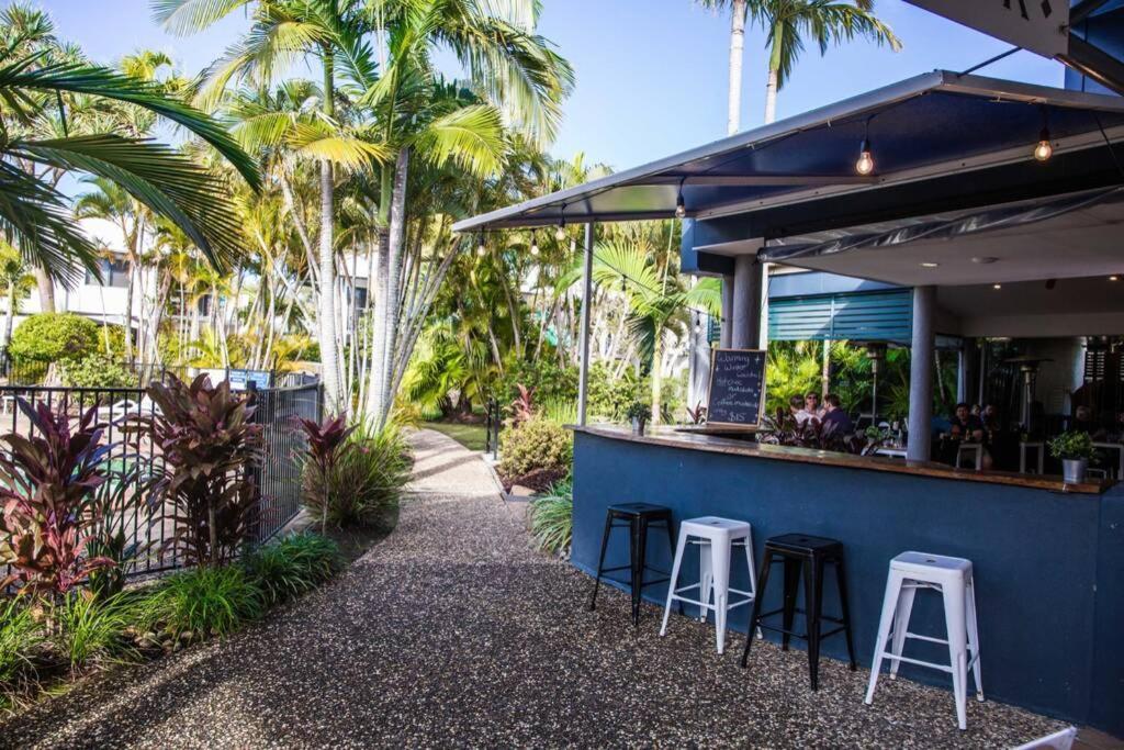 2 Bedroom Ground Level Villa In Tropical 4* Resort Noosaville Eksteriør billede