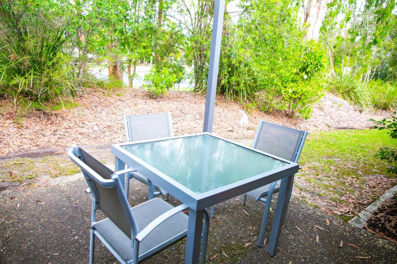 2 Bedroom Ground Level Villa In Tropical 4* Resort Noosaville Eksteriør billede