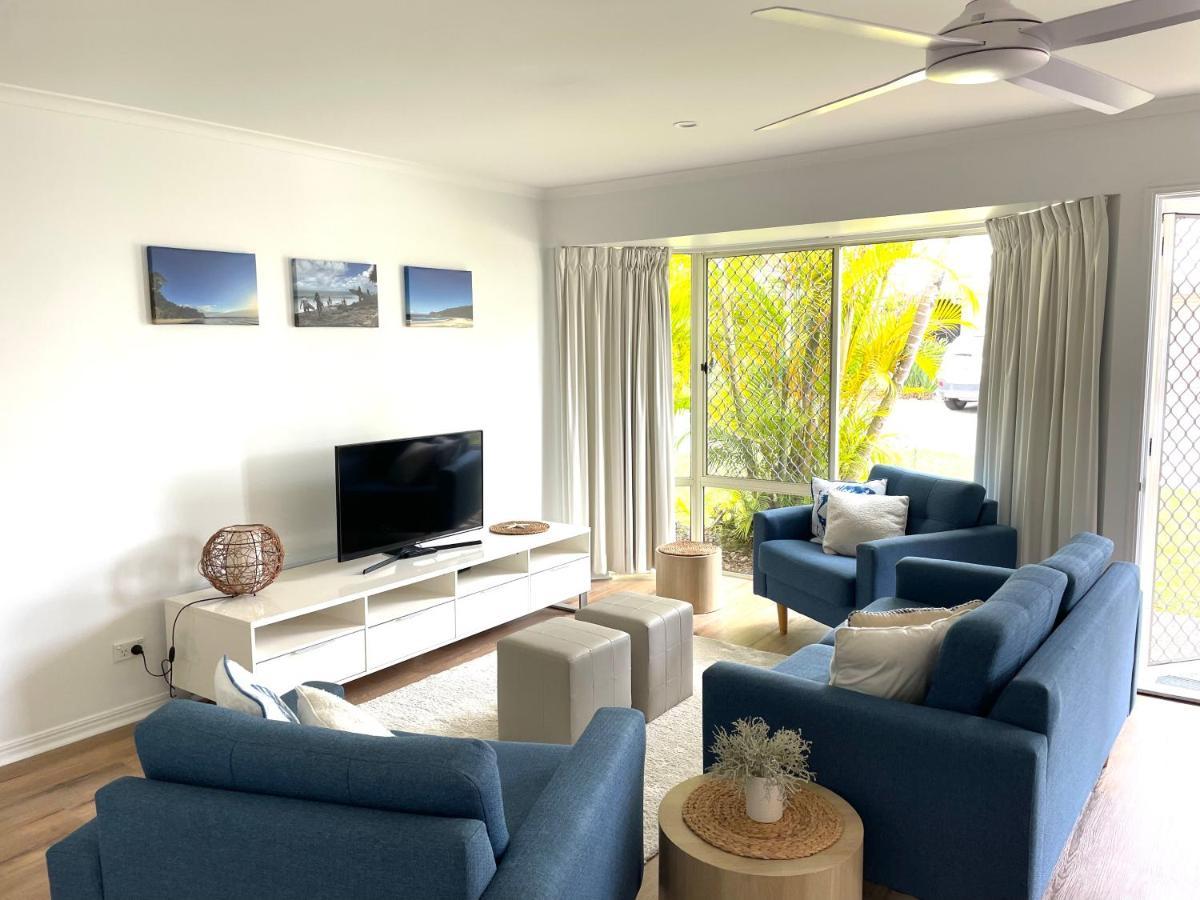 2 Bedroom Ground Level Villa In Tropical 4* Resort Noosaville Eksteriør billede